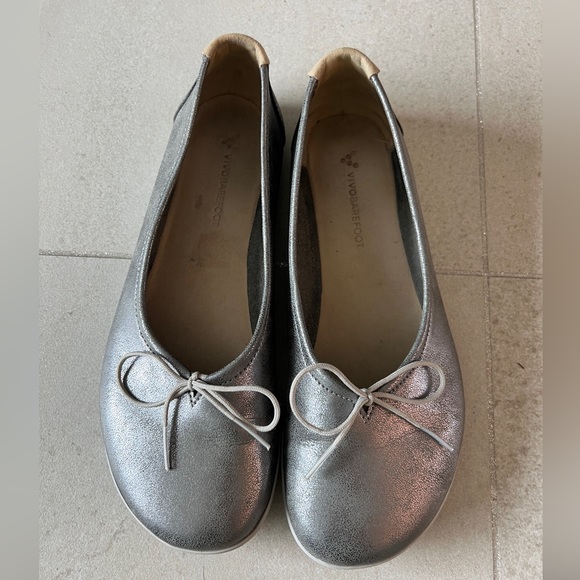 Vivobarefoot Graphite Silver Ballet Flats Shoes US8, EUR 39L